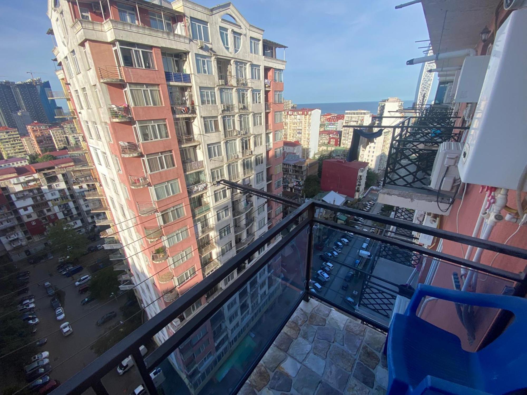 Apartment - Nino Batumi Esterno foto